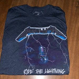 Metallica shirt